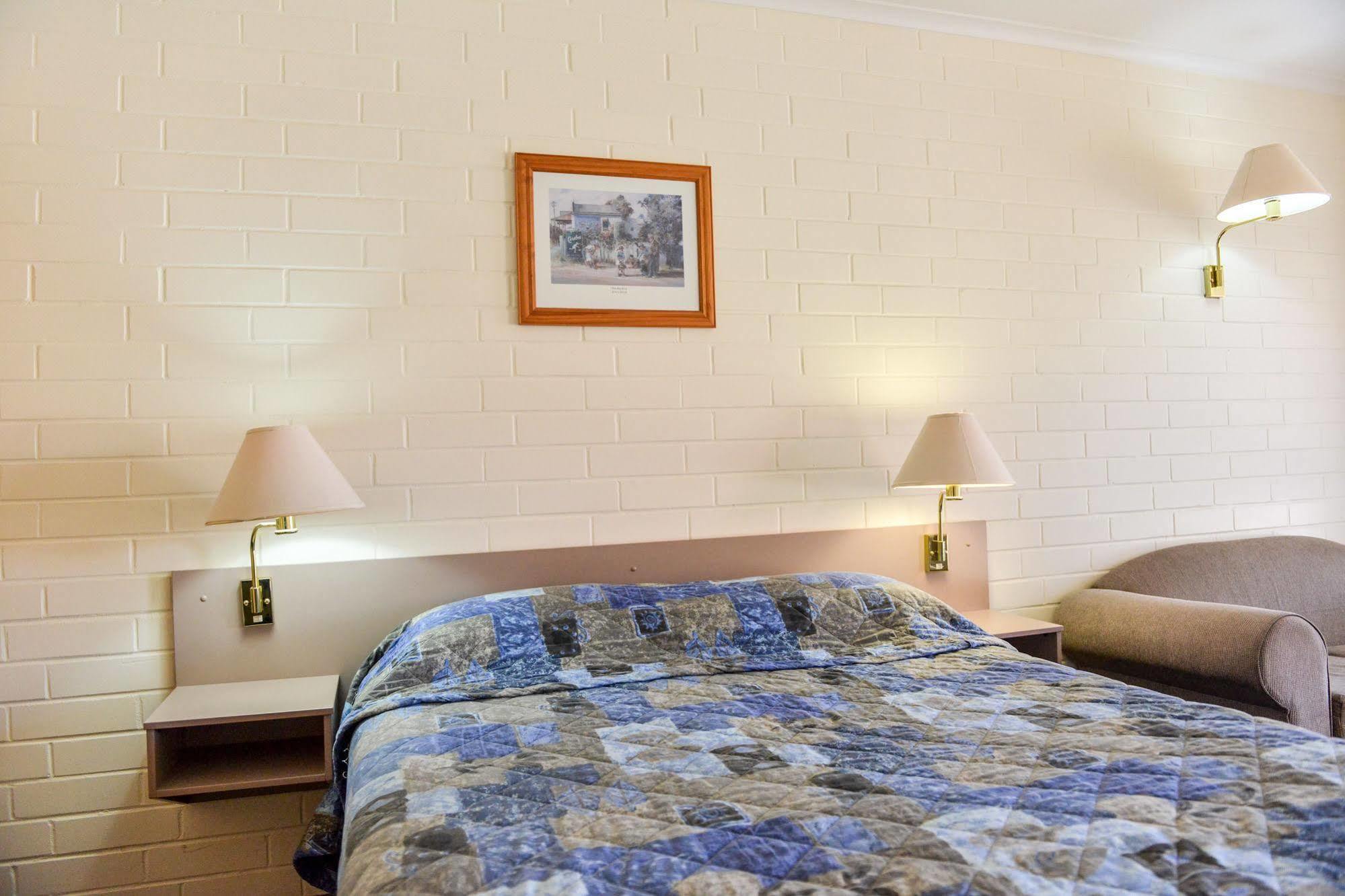 Pioneer Motel Goondiwindi Exterior foto